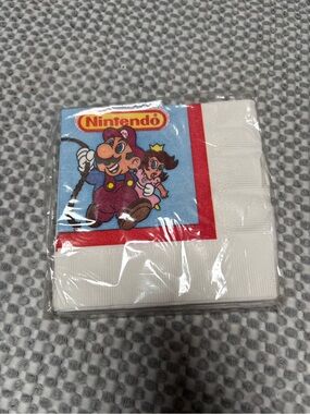 1998 Vintage Nintendo Mario and Princess Peach - Sealed 16 Napkins C.A. Reed
